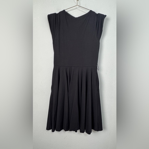NWT Pact Womens Black Fit & Flare Petal Sleeve Mini Dress M Minimalist Twee - Picture 7 of 13